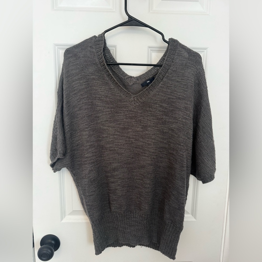 GAP Women's Charcoal V-Neck Sweater shirt